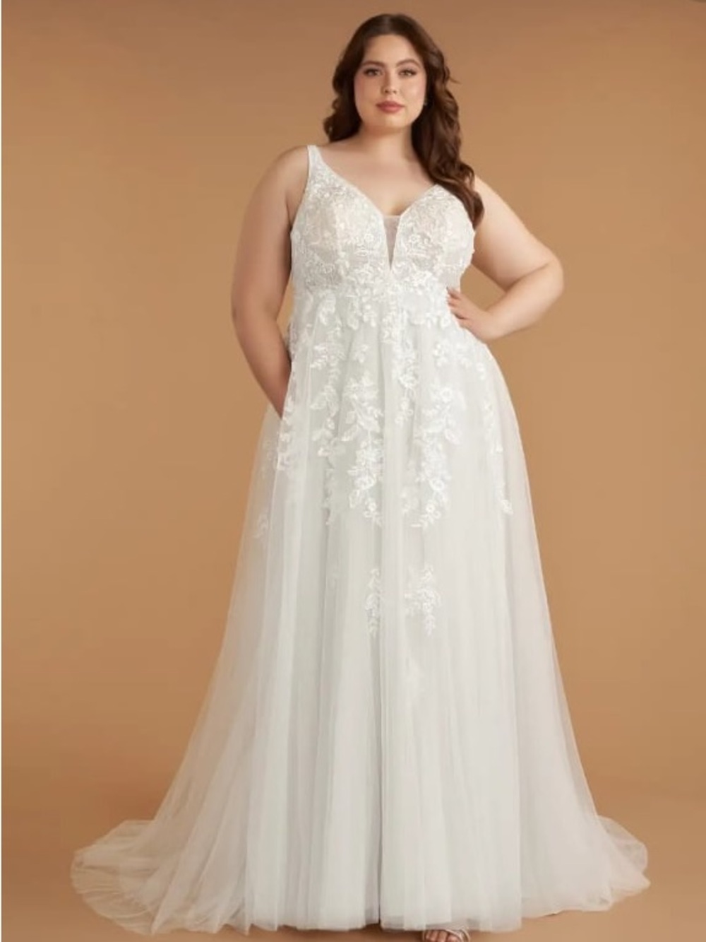 Plus Size White Lace A-Line Bridal Dress